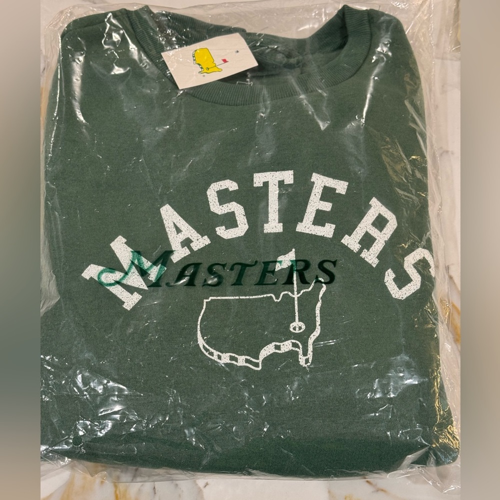 2025 The Masters Sweatshirt sz small green
NWT